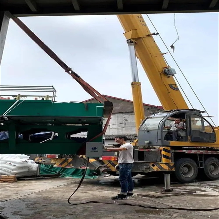 神农架大吨位吊车租赁应急保障方案|化解突发吊装需求难题